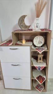 ⁦جزامة 3 درج خشب 90×130 سم - ابيض بيج - G-340⁩ - الصورة ⁦2⁩